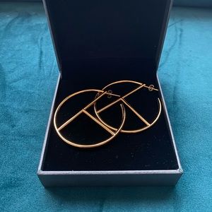 Telfar Large Logo Hoop Earring (Gold)